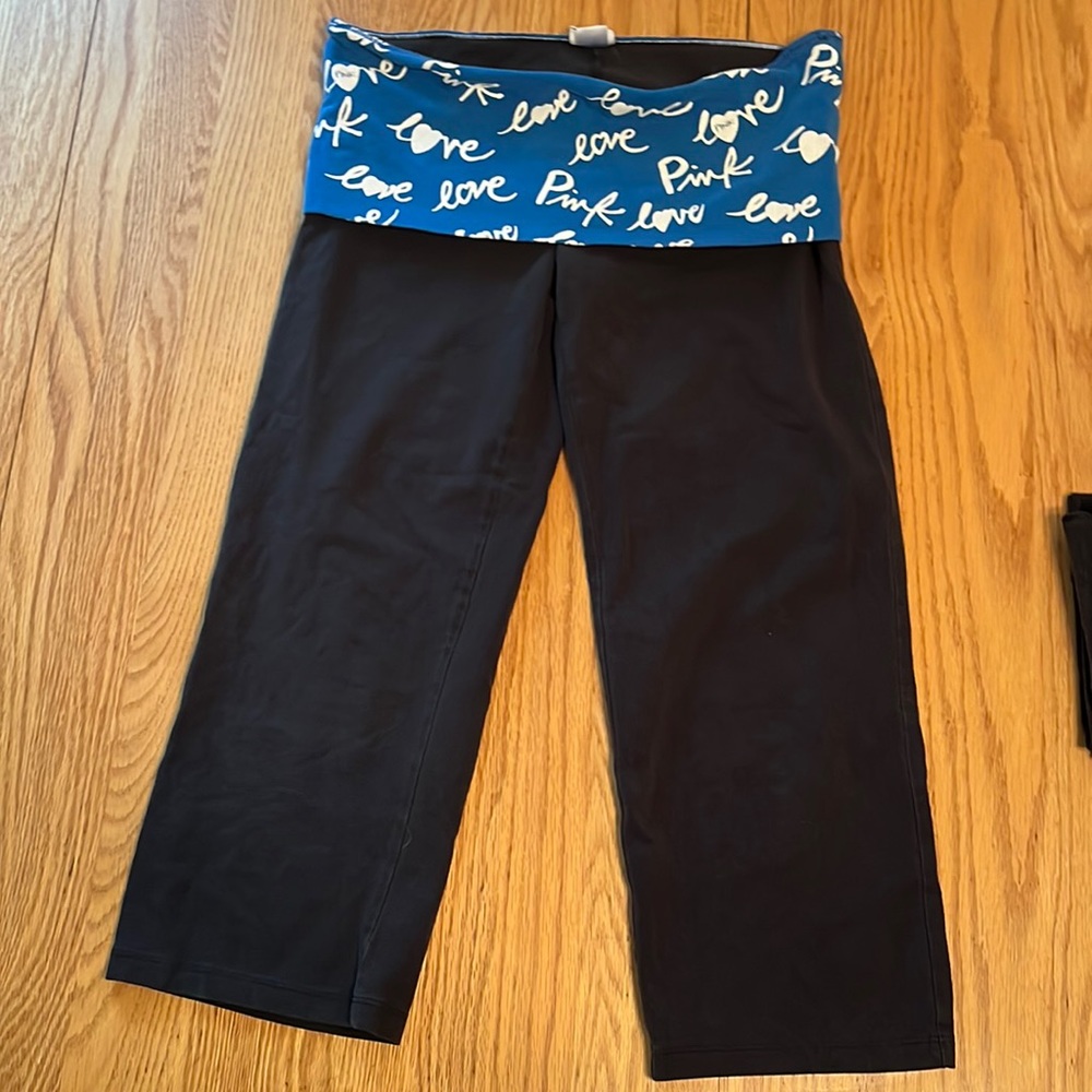 Victoria secret Capri leggings size small